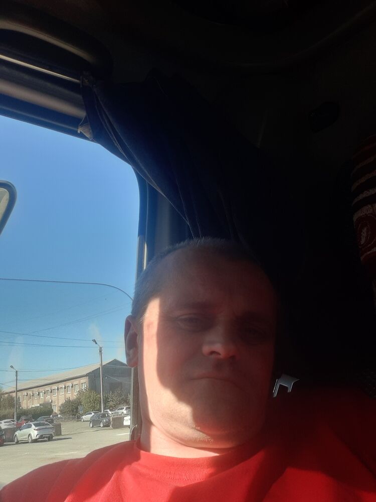  46330102  , 44 ,    