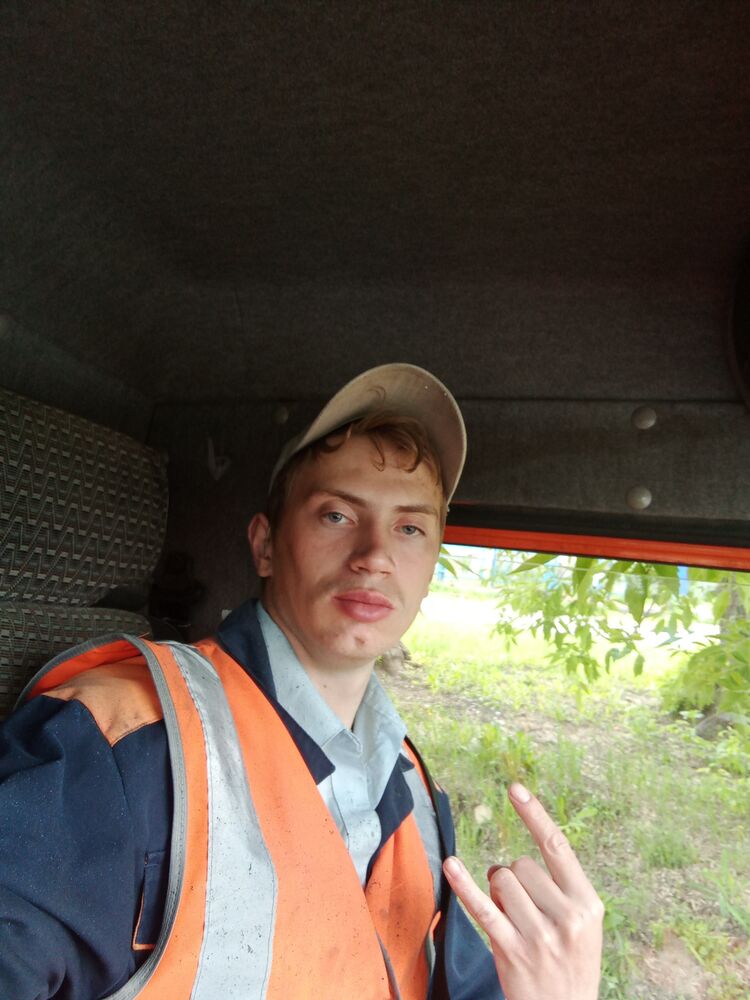  31052062  , 24 ,    