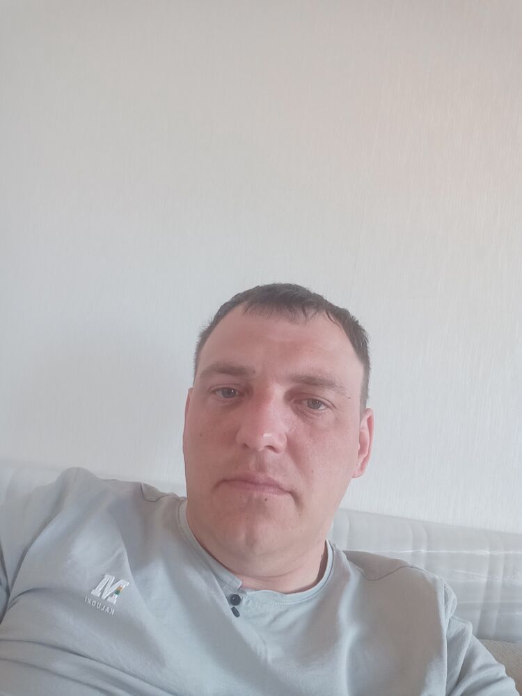  43066462  , 37 ,    