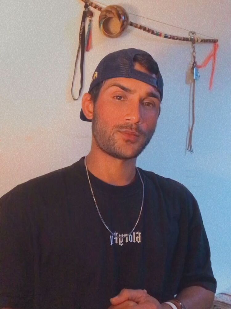  --,   Atayd, 29 ,   ,   , 