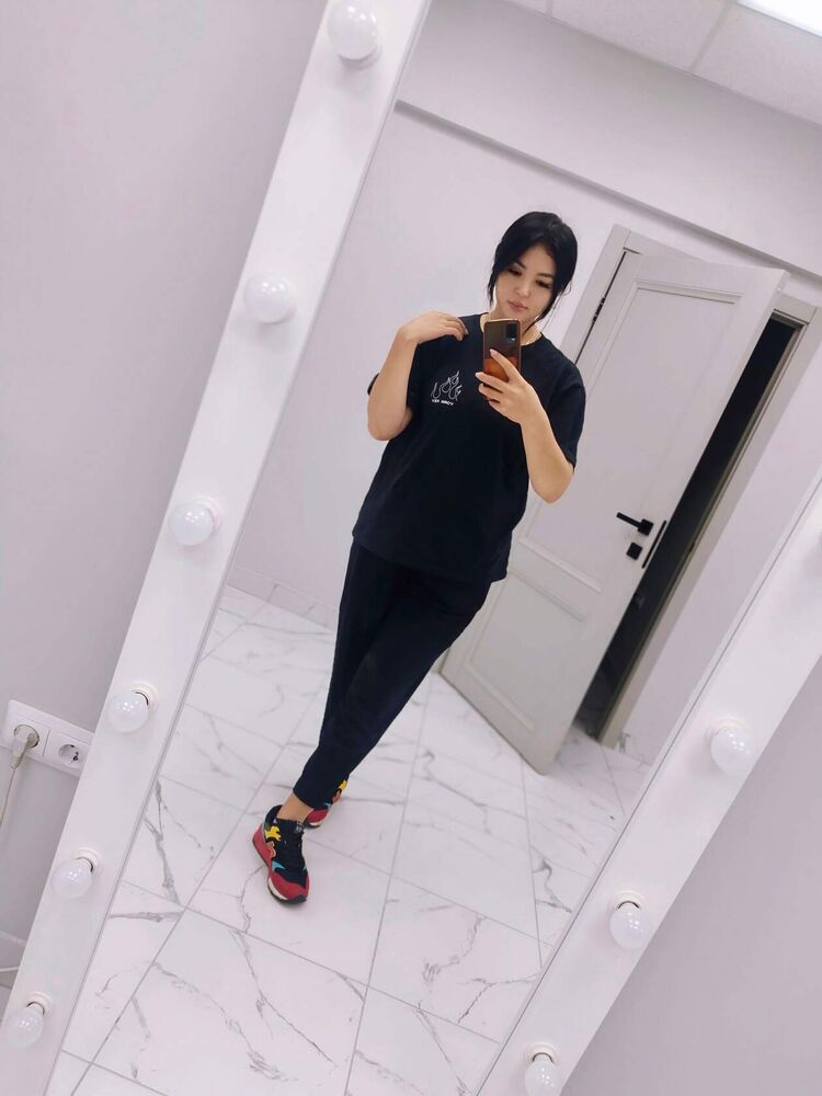  54535532  Aika, 26 ,    