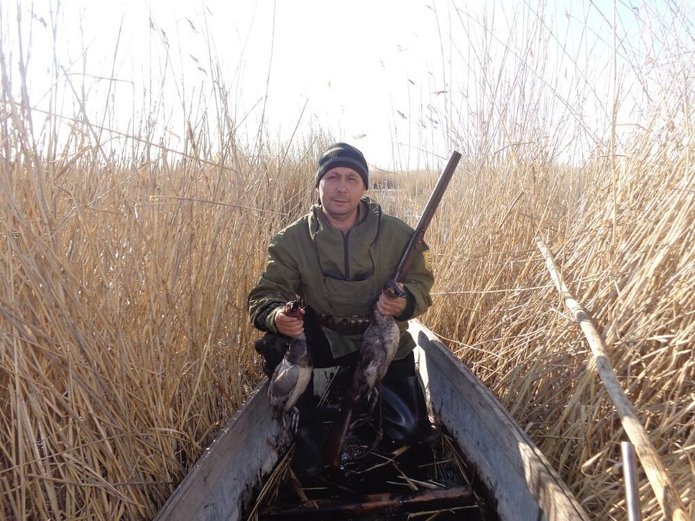  11310162  Slava, 48 ,    