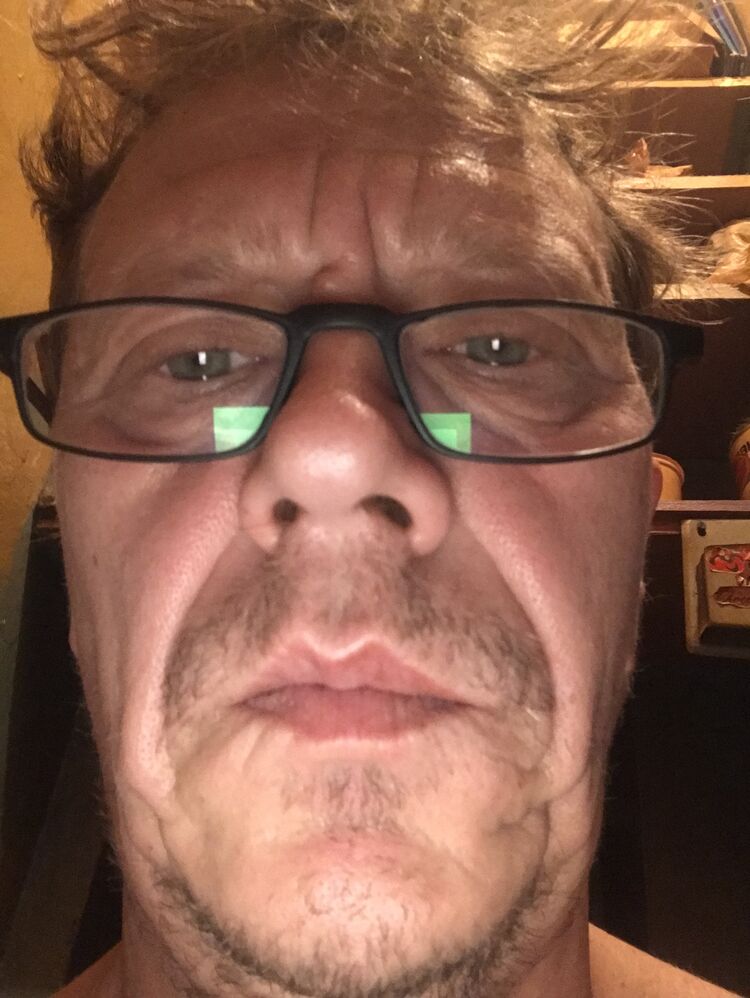  38533562  , 54 ,    