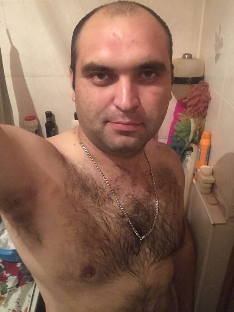  12862812  , 38 ,    