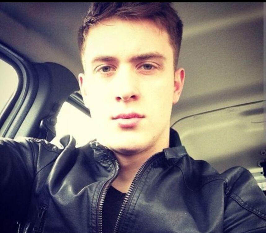  ,   MALIK, 32 ,   ,   