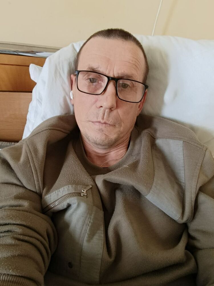  51556932  , 52 ,    
