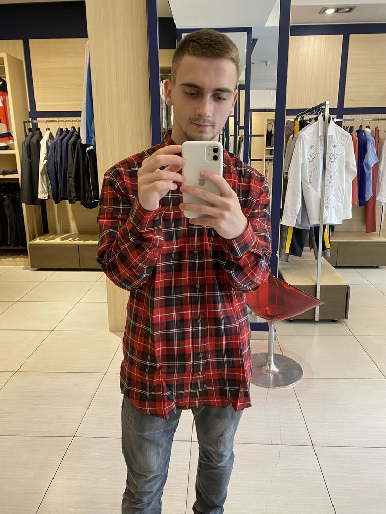  ,   Taras, 23 ,   ,   , c 
