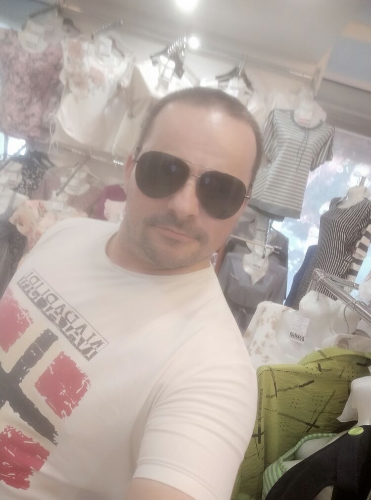 36845942  , 48 ,    