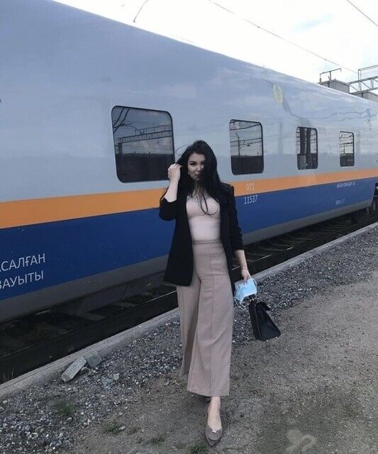 ���������� ������, ���� ������� Akerke, 27 ���, ������������ ��� ������, ����� � ���������, c�������� ���������