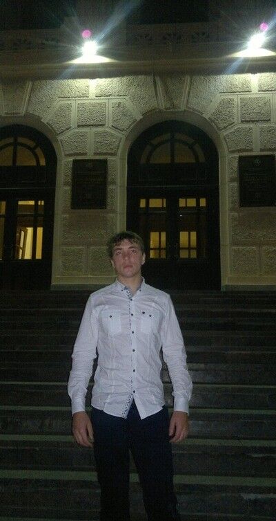  13597662  Artem, 29 ,    