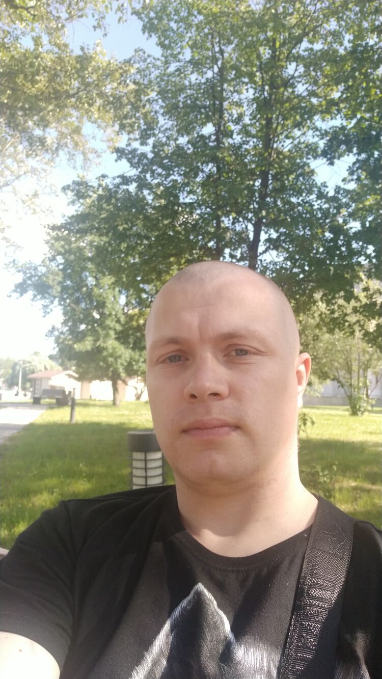  44248562  , 35 ,    