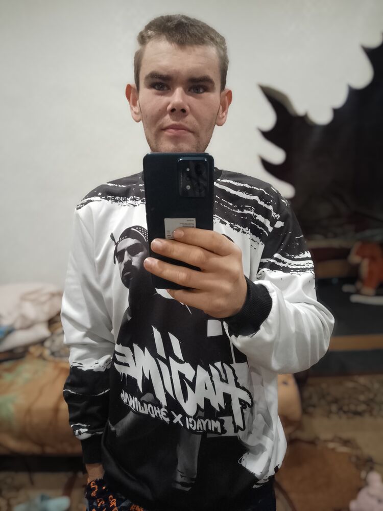  32099272  , 28 ,    