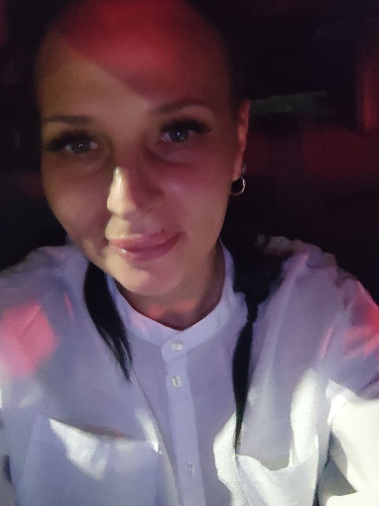  53174742  , 37 ,    