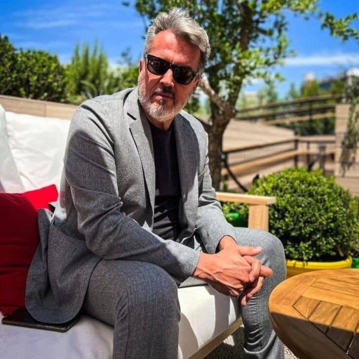 ���� 46106942 ������� Frank James, 62 ����, ���� ���������� � ������