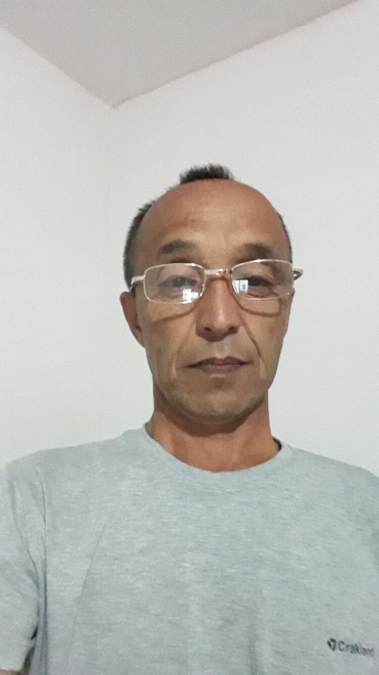  35607702  , 53 ,    