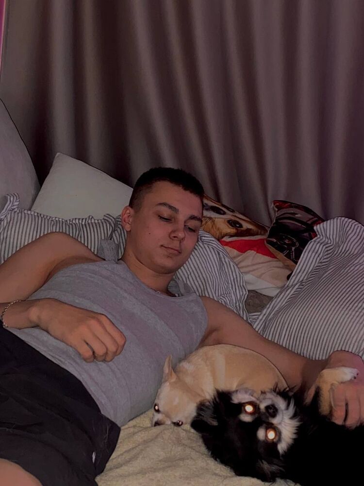  -,   , 23 ,   