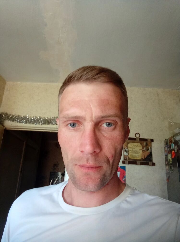  49957282  , 34 ,     