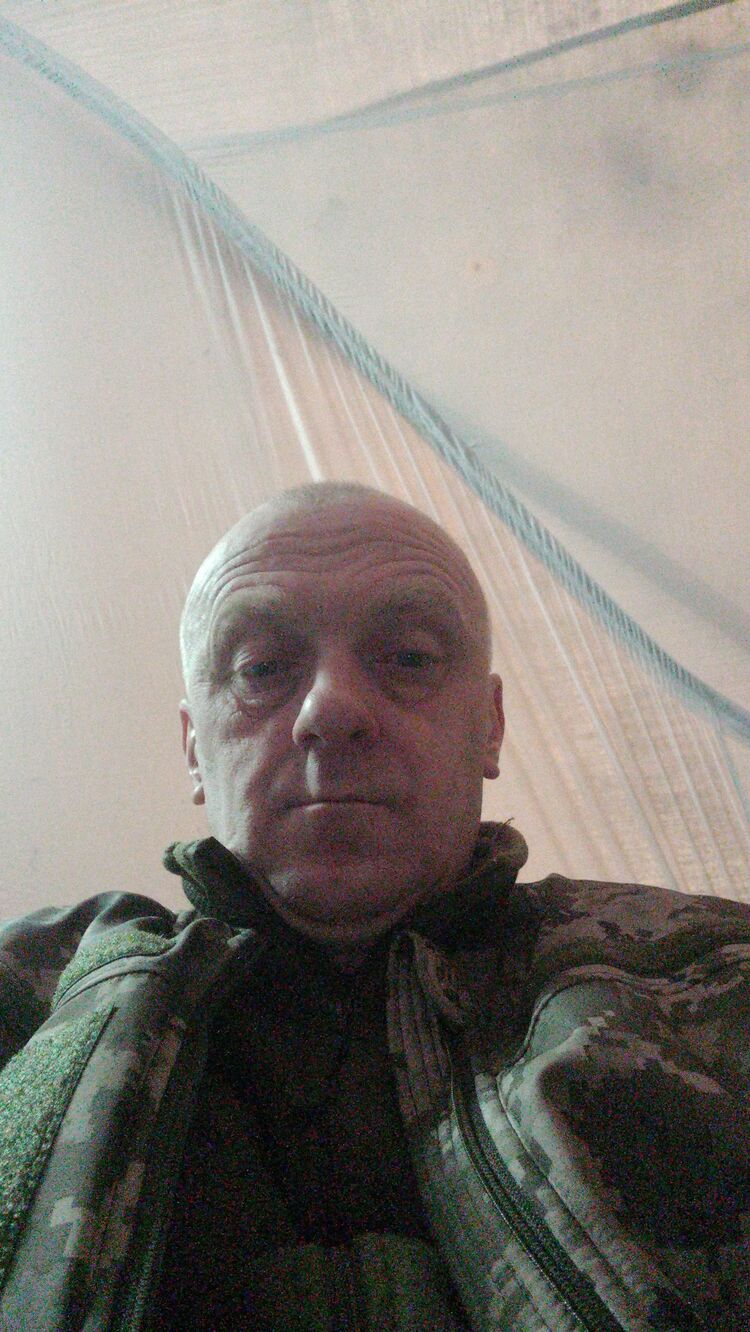  32812482  , 49 ,    