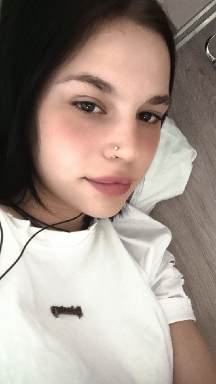  46295702  , 21 ,    --