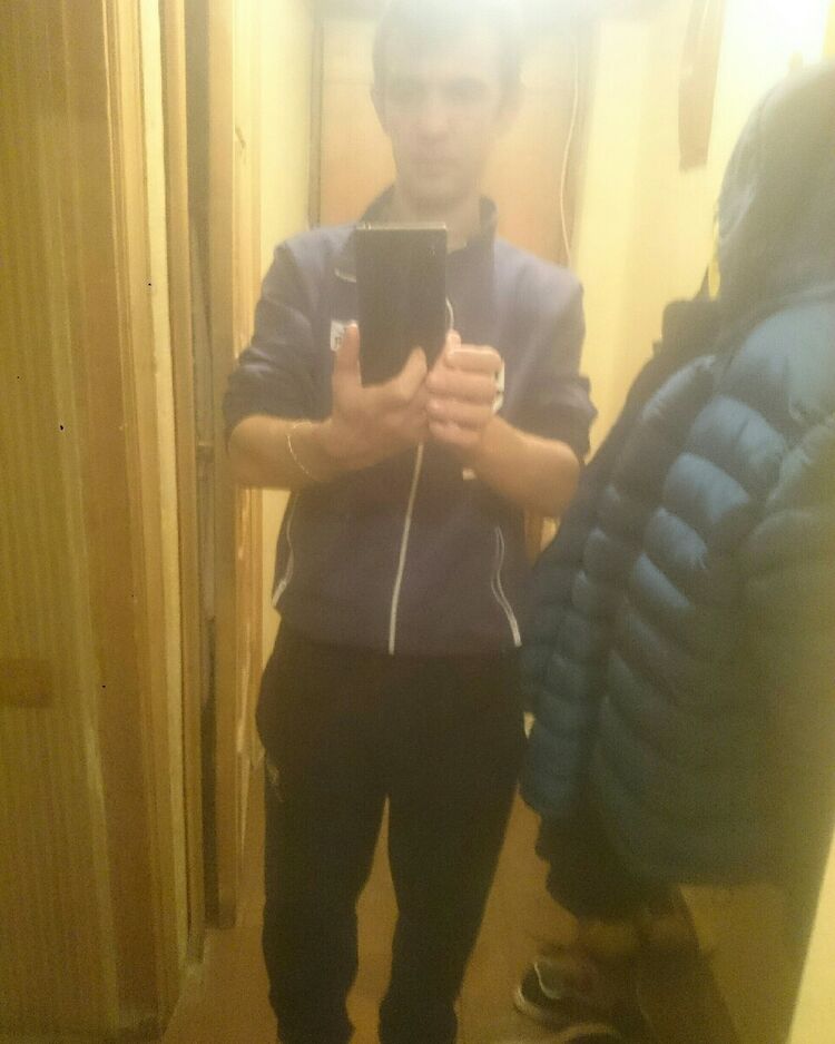  ,   Maks, 34 ,   ,   , c 
