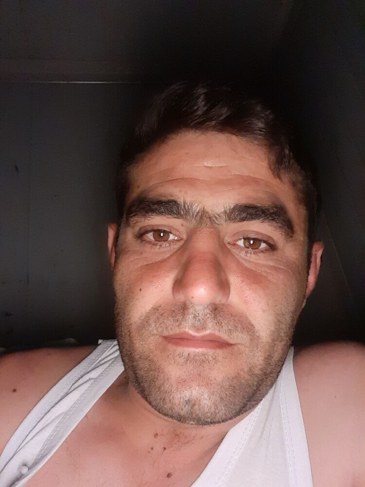  46672672  Harut, 34 ,    