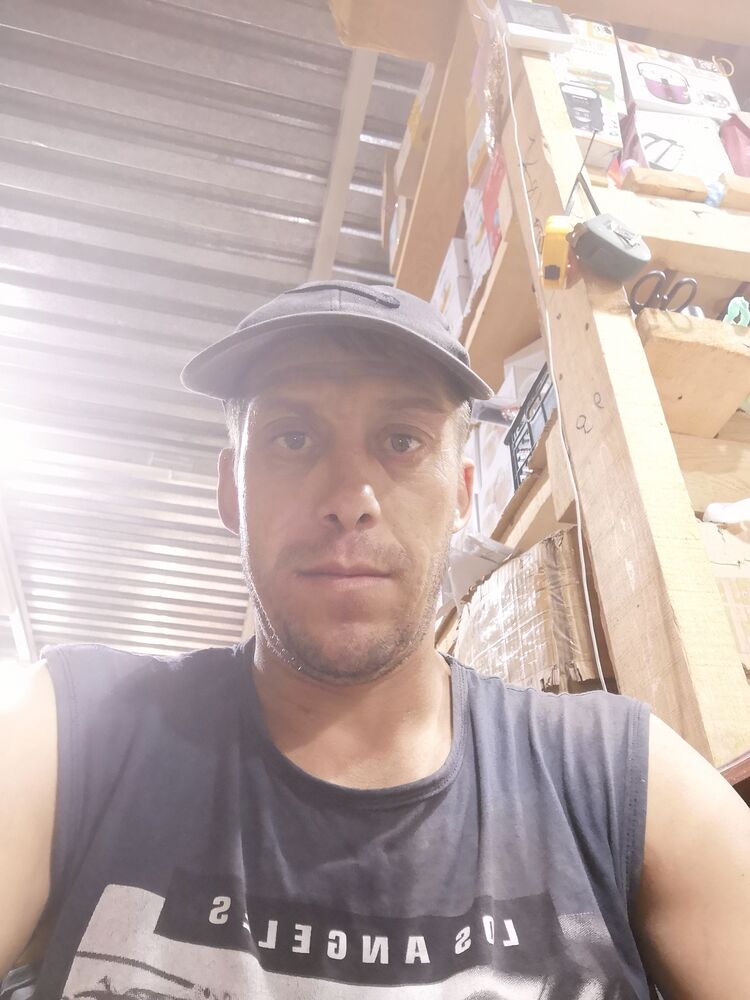  44502432  , 40 ,    