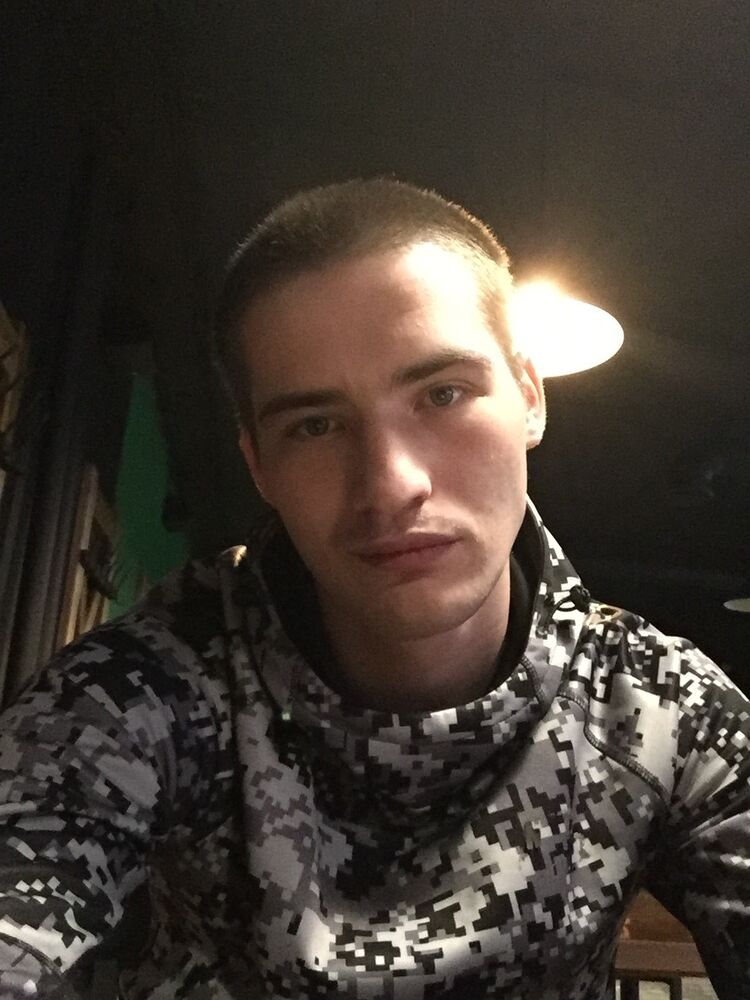  40312112  , 23 ,    