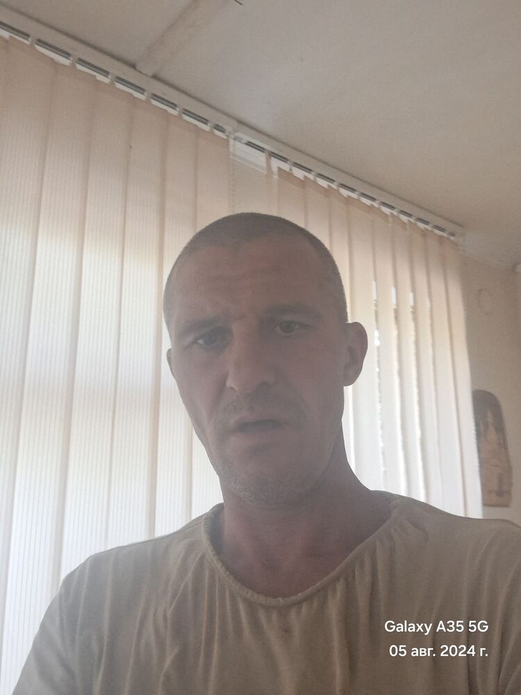  47852152  Vlad, 42 ,    