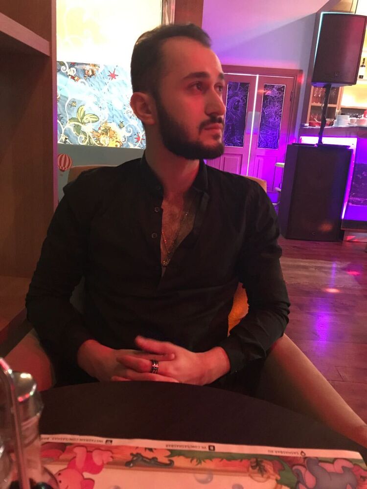  ,   Tsotne, 32 ,   ,   