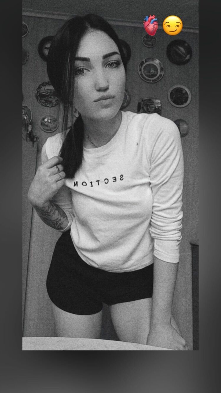  30464712  , 24 ,    
