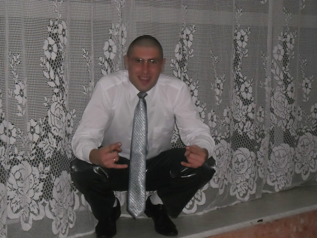  ,   Leonid, 38 ,   