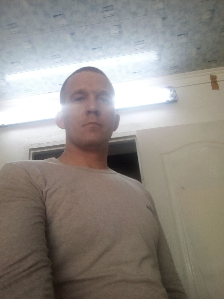  12236352  Maksim, 35 ,    