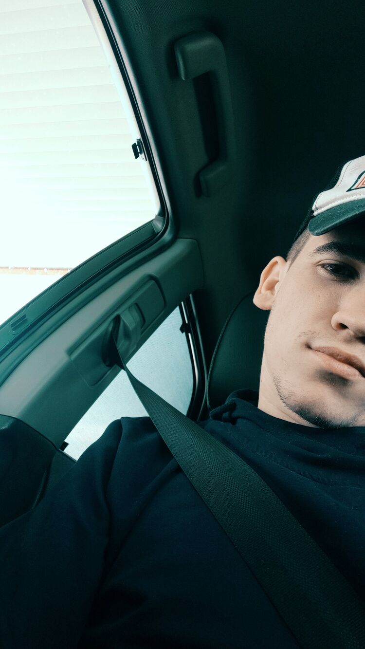  37736372  , 27 ,     