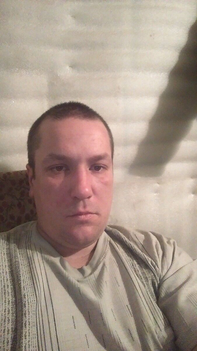  7083202  Aleksei, 41 ,    