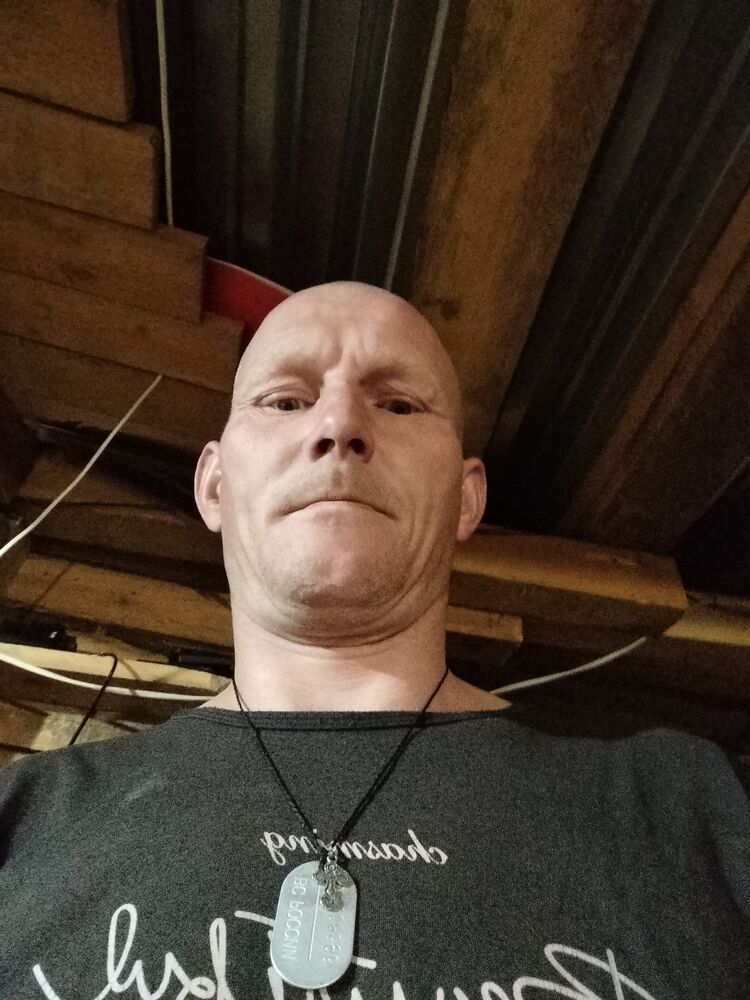  47040692  , 35 ,    