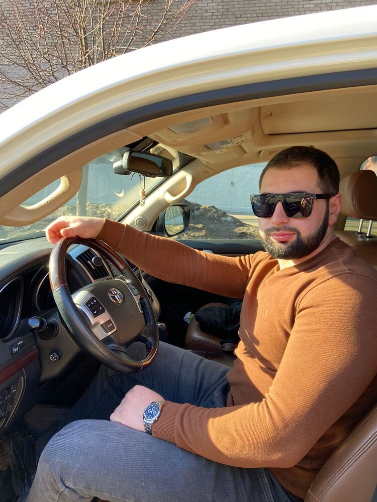  ,   Hayk, 26 ,   ,   