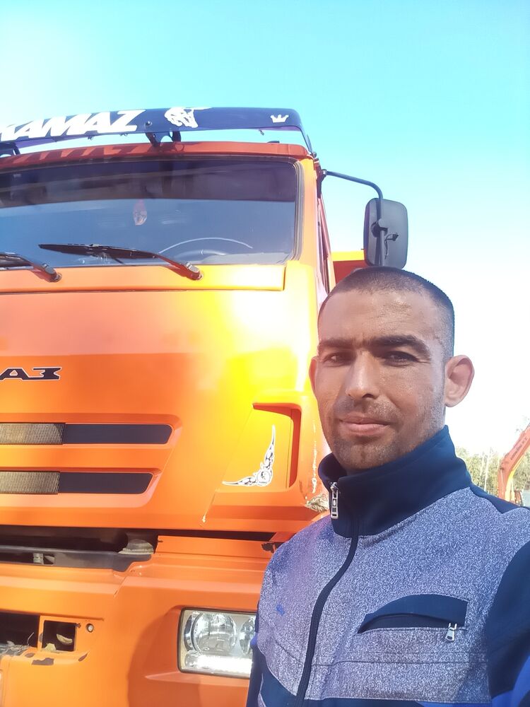  48043742  Mansurbek, 35 ,    