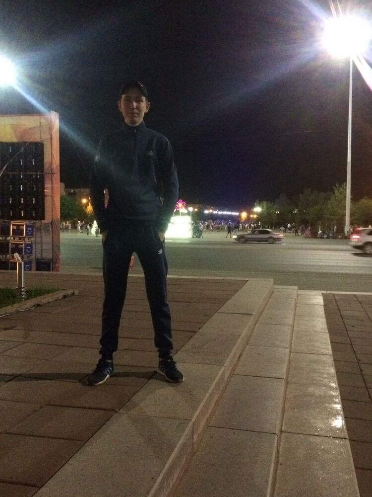  10442842  , 31 ,    
