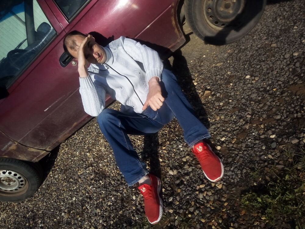  26529912  , 37 ,    