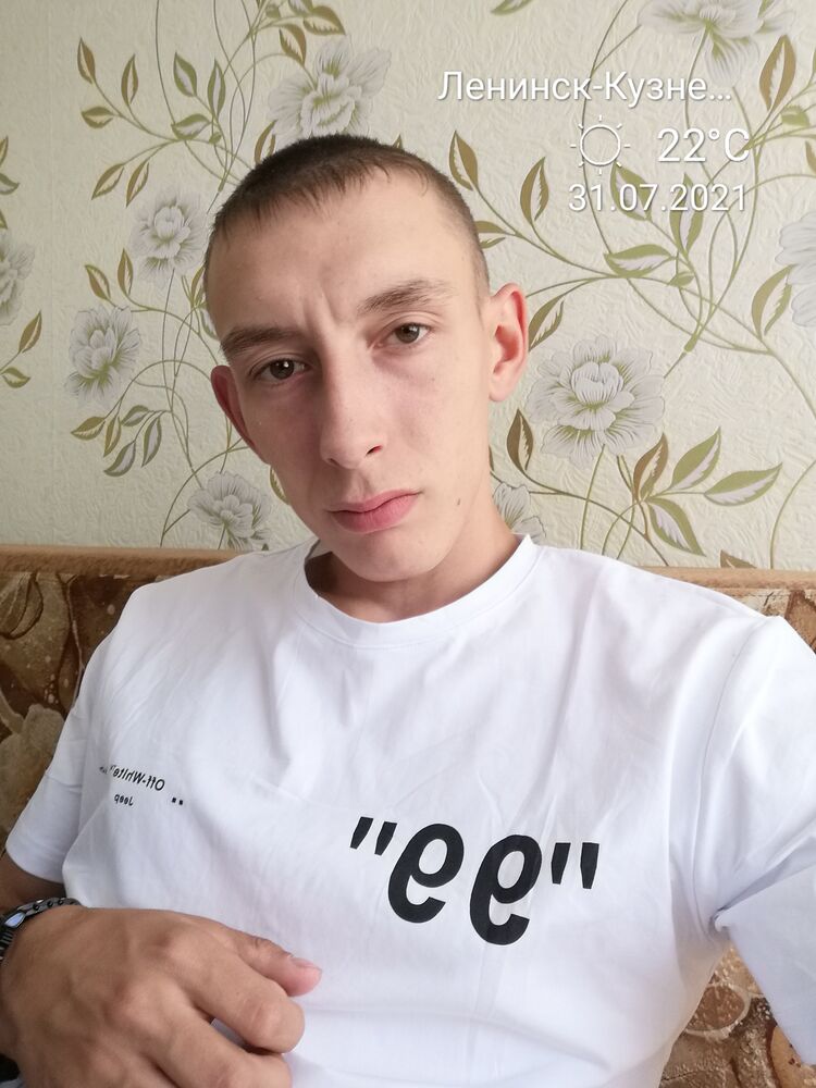  24074692  , 26 ,    -