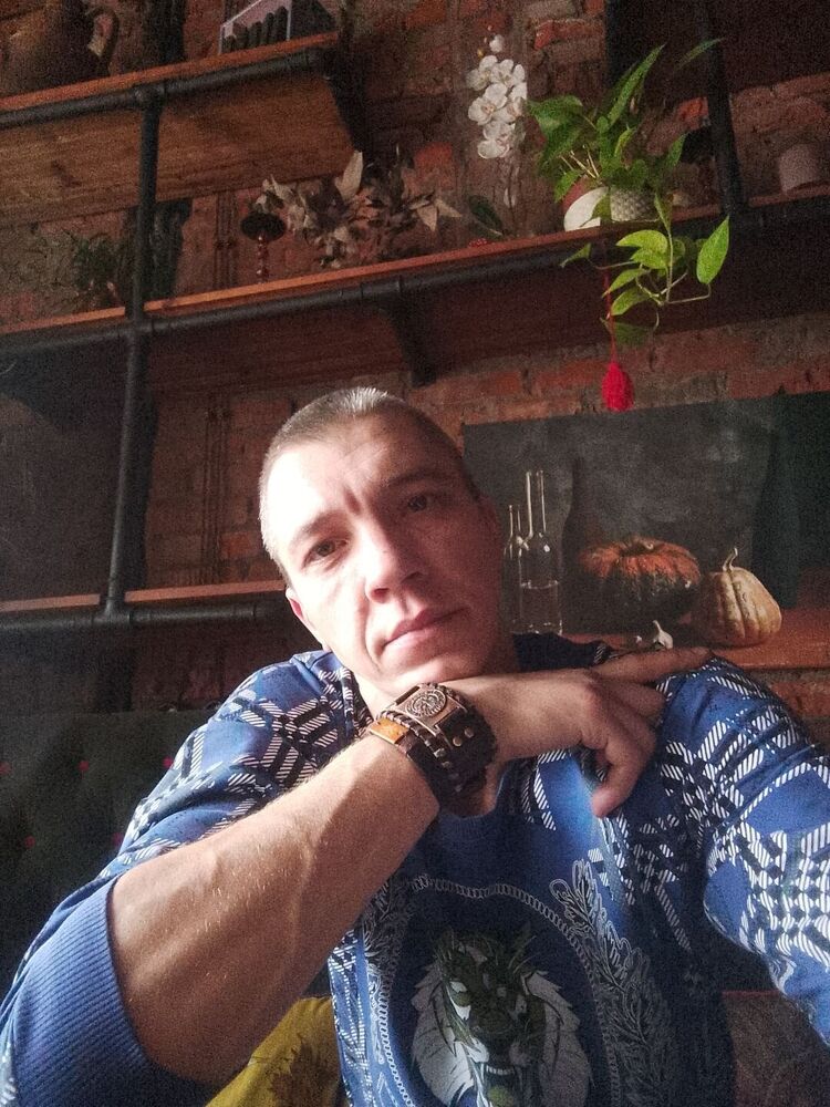  33551572  , 40 ,    -