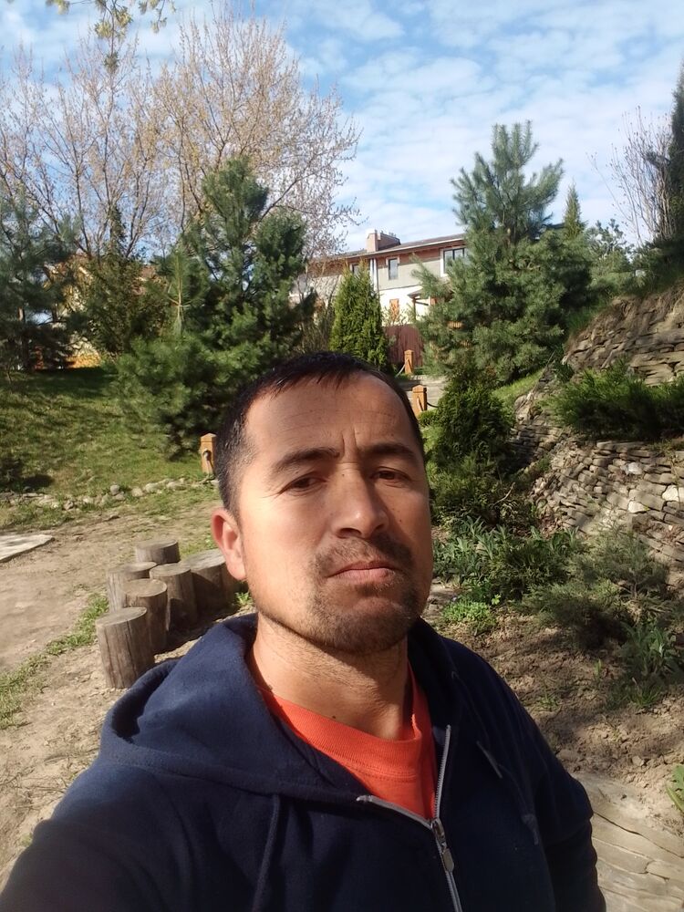  34814682  Nuradin, 41 ,    