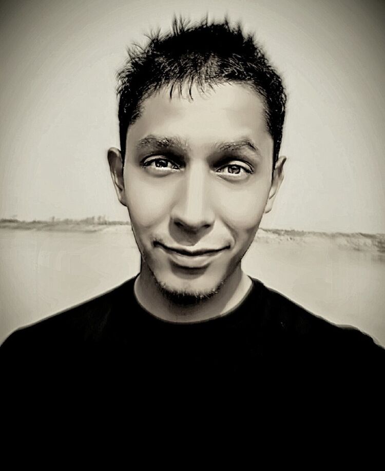  ,   Oybek, 33 ,   ,   , c 