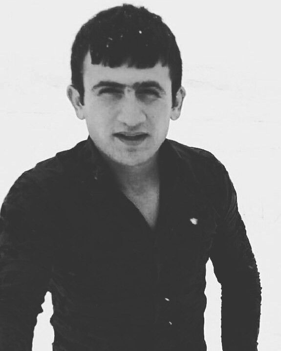  ,   Daniel, 32 ,   ,   , c 