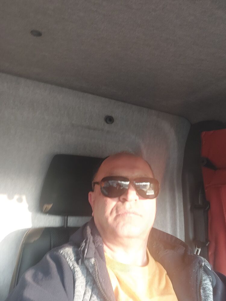  ,   Ruslan, 50 ,   ,   , c , 