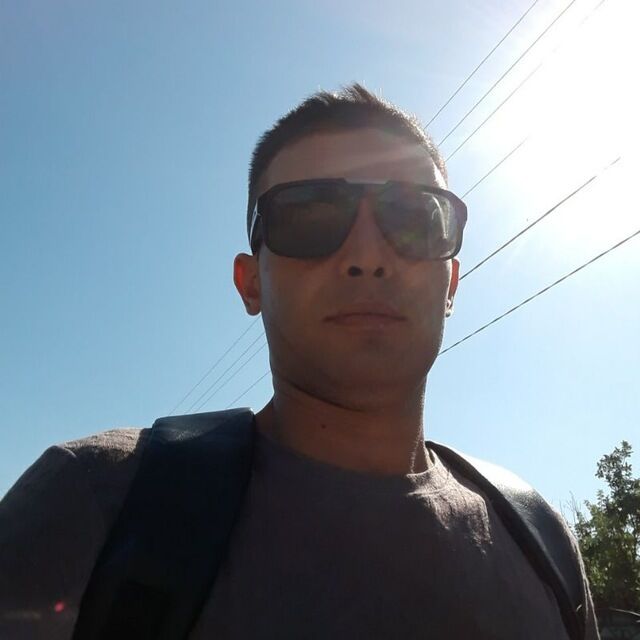  46020832  Islamjon, 32 ,    