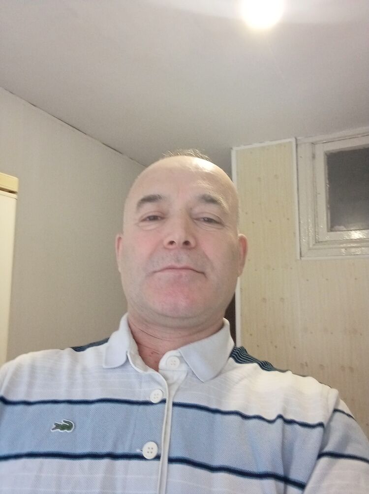  49592622  , 53 ,    