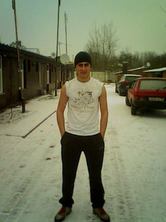  ,   Nodir, 33 ,  
