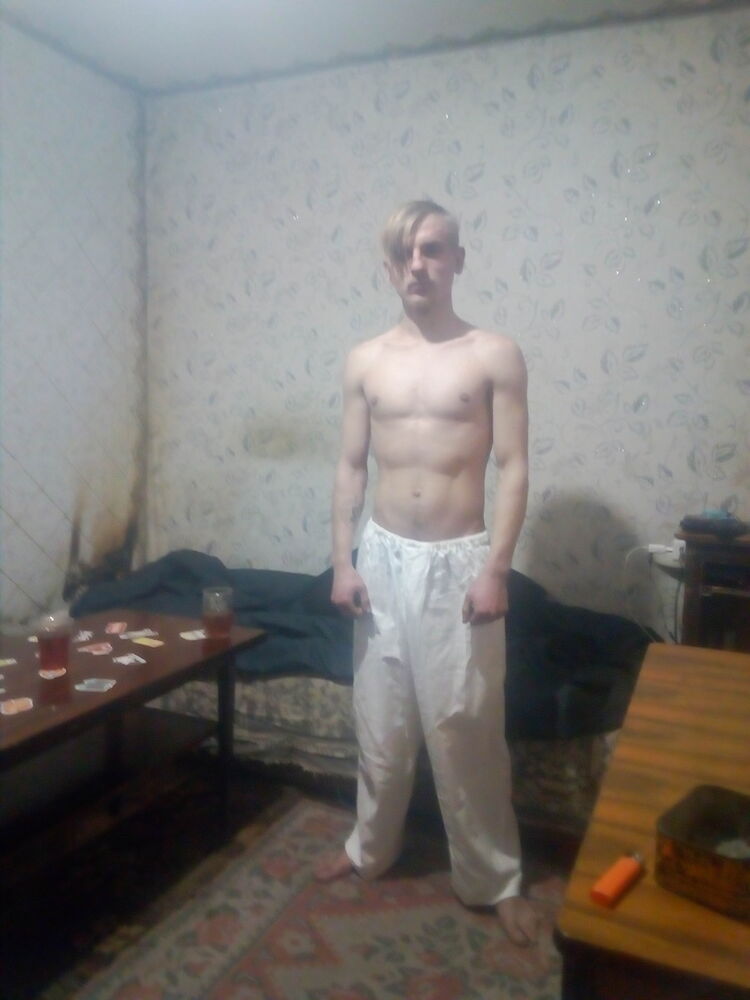  18958762  , 28 ,    