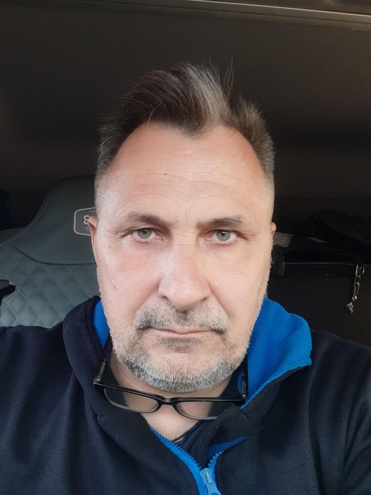  22886842  , 55 ,    